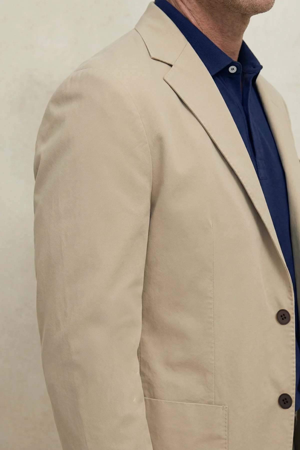 Americana hombre beige Nova - Image 5