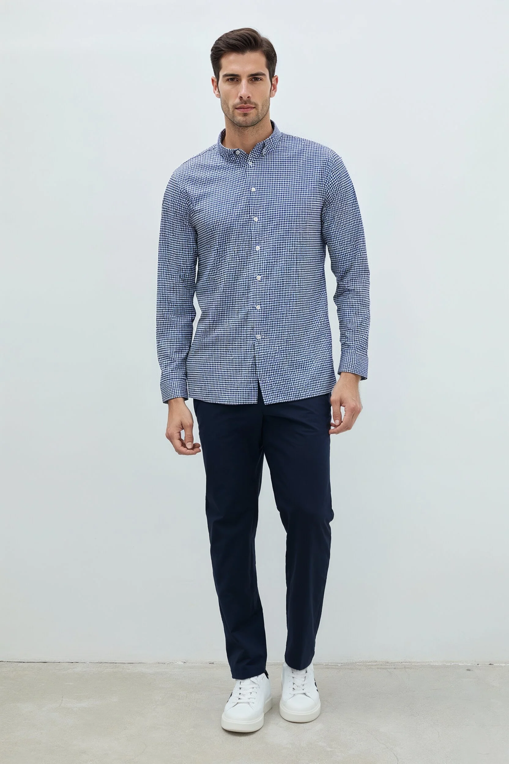 Camisa casual hombre estampado vichy azul marino regular - Image 4