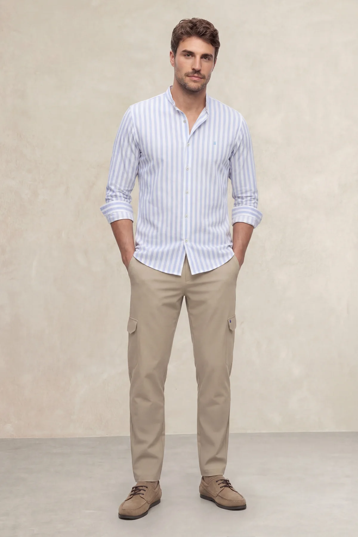 Camisa casual cuello mao hombre estampado rayas azules regular - Image 4