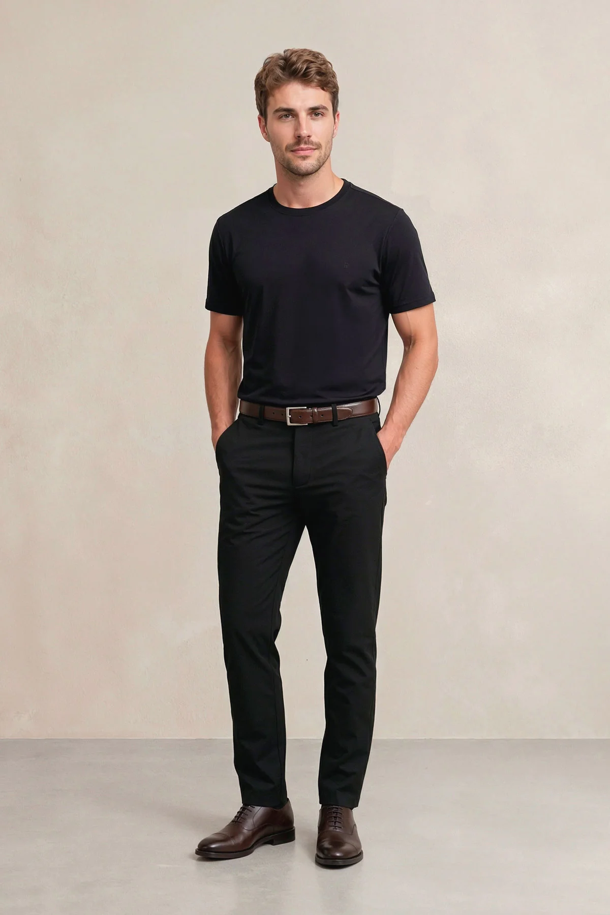 Camiseta hombre cuello redondo negra Soft - Image 3
