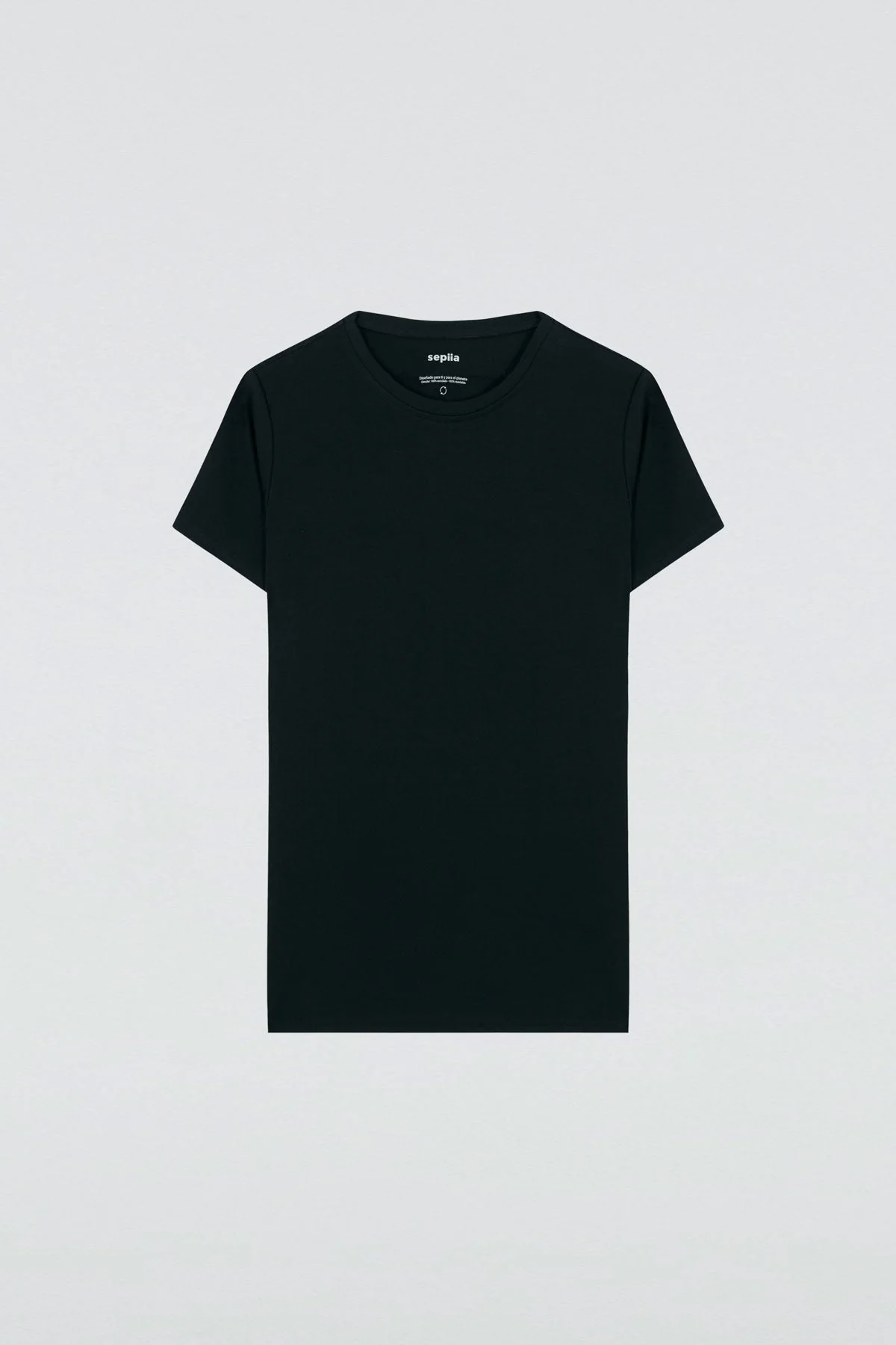 Camiseta negra básica mujer - Image 4